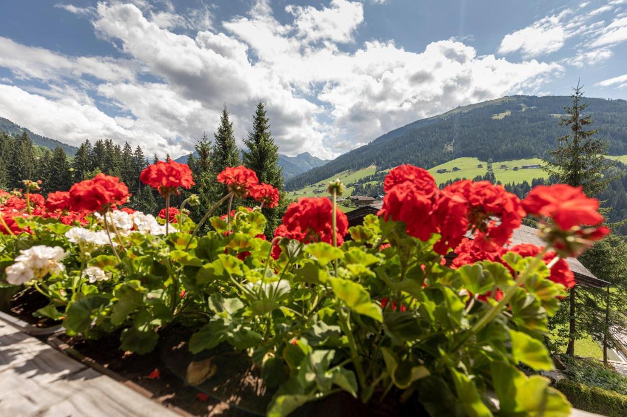 Gaestehaus Gratlspitz Hotel Alpbach Luaran gambar