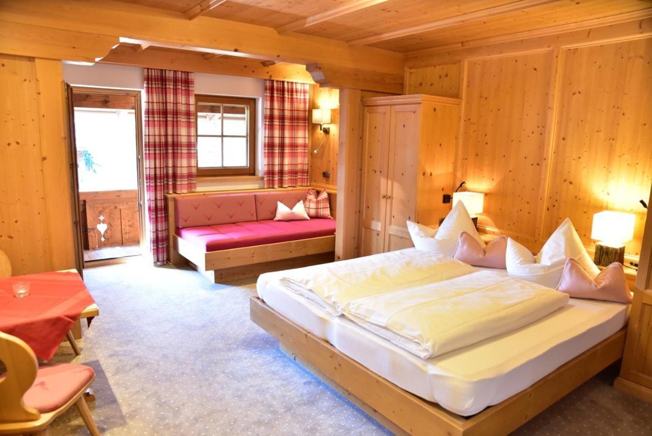 Gaestehaus Gratlspitz Hotel Alpbach Luaran gambar