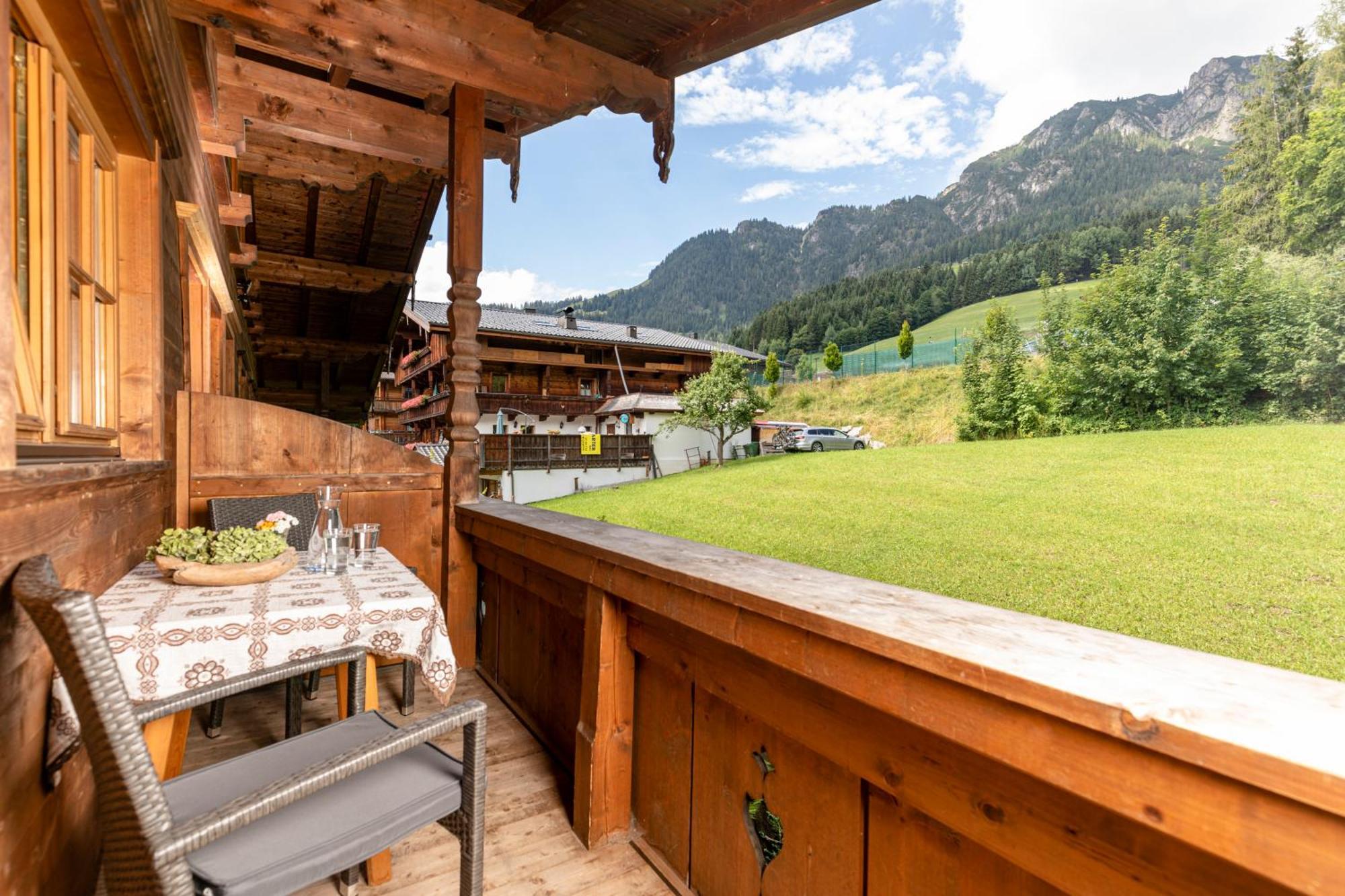 Gaestehaus Gratlspitz Hotel Alpbach Bilik gambar